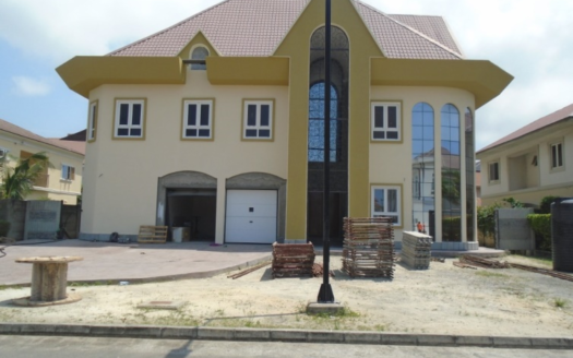 2 NOS 6-BEDROOMS DETACHED HOUSE FOR SALE AT NICON TOWN