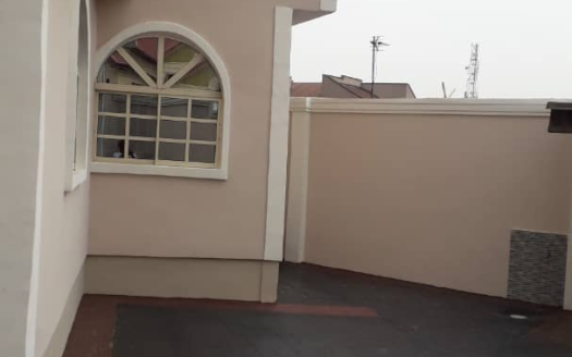 4 BEDROOM DETACHED HOUSE FOR SALE AT OMOLE PHASE 2