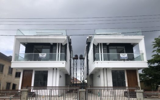 5 BEDROOM DUPLEX FOR SALE AT LEKKI