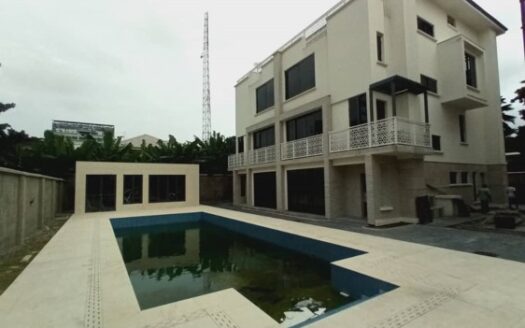 5 BEDROOM HOUSE FOR RENT AT VICTORIA ISLAND