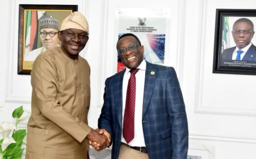 The Commissioner, MPP&UD, Engr. Tayo Bamgbose-Martins receiving the new Permanent Secretary, MPP&UD, Engineer Oluwole Sotire