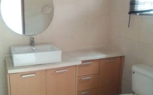 3 BEDROOM FLAT FOR RENT AT ONIRU