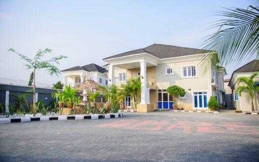 8 BEDROOM DUPLEX FOR SALE AT AJAH