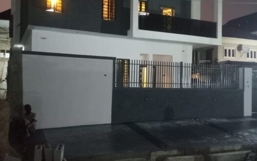 5 BEDROOM HOUSE FOR SALE AT LEKKI PHASE 1