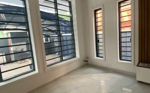 5 BEDROOM DUPLEX FOR SALE AT OMOLE PHASE 2