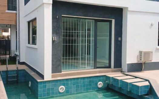 5 BEDROOM HOUSE FOR SALE AT LEKKI PHASE 1