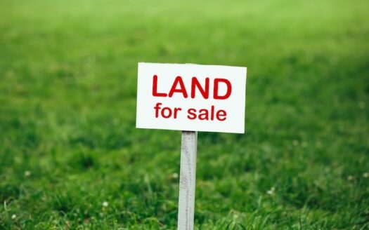 2 PLOTS OF LAND FOR SALE AT EPUTU